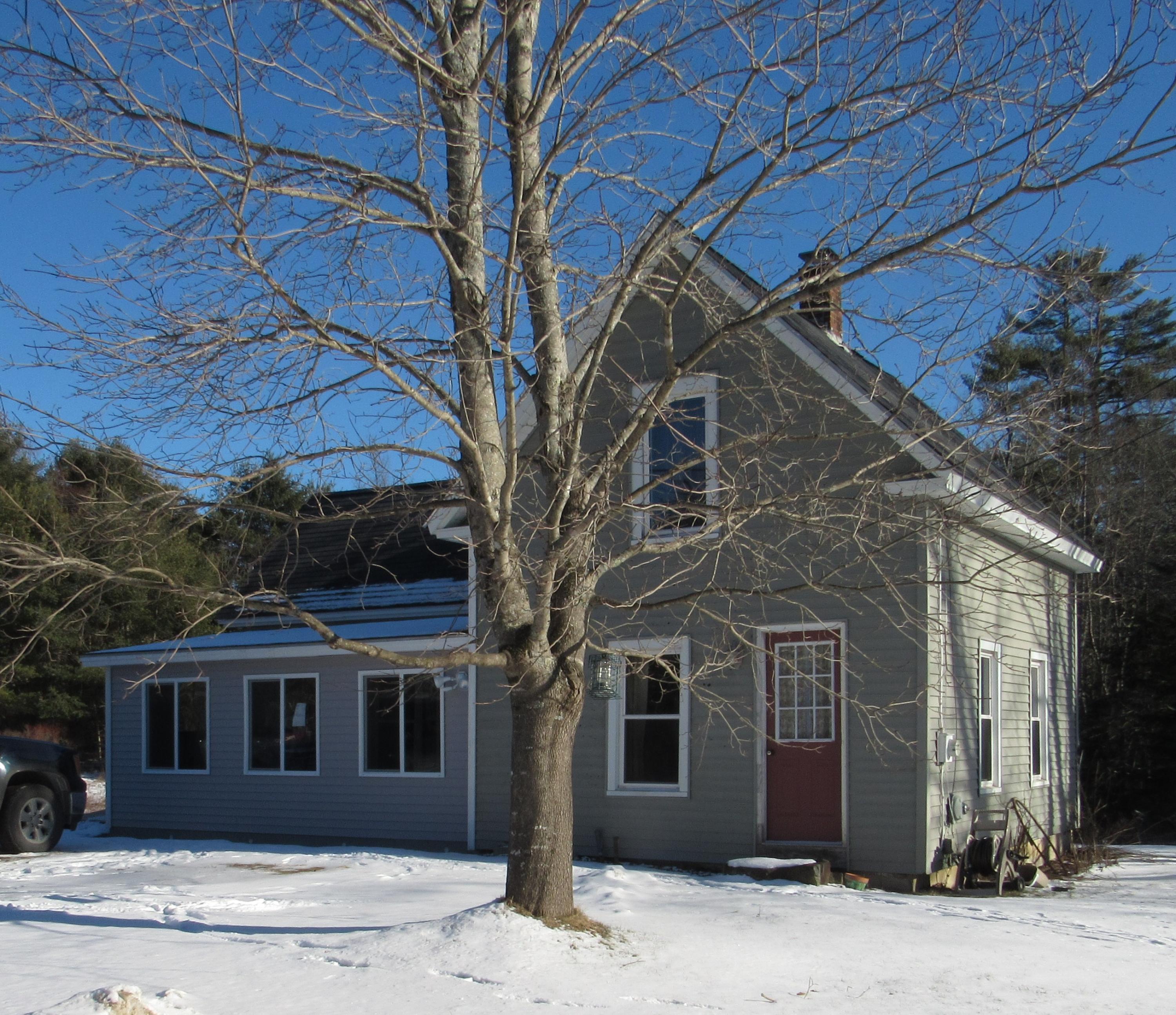 2749 Washington Road Waldoboro, ME 04572 - Photo 1 of 10 Country Farmhouse