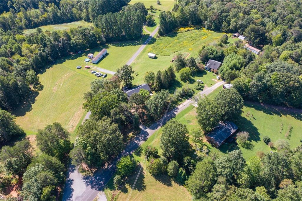 1637 Troy Joyce Road Madison, NC 27025 - Photo 31 of 43