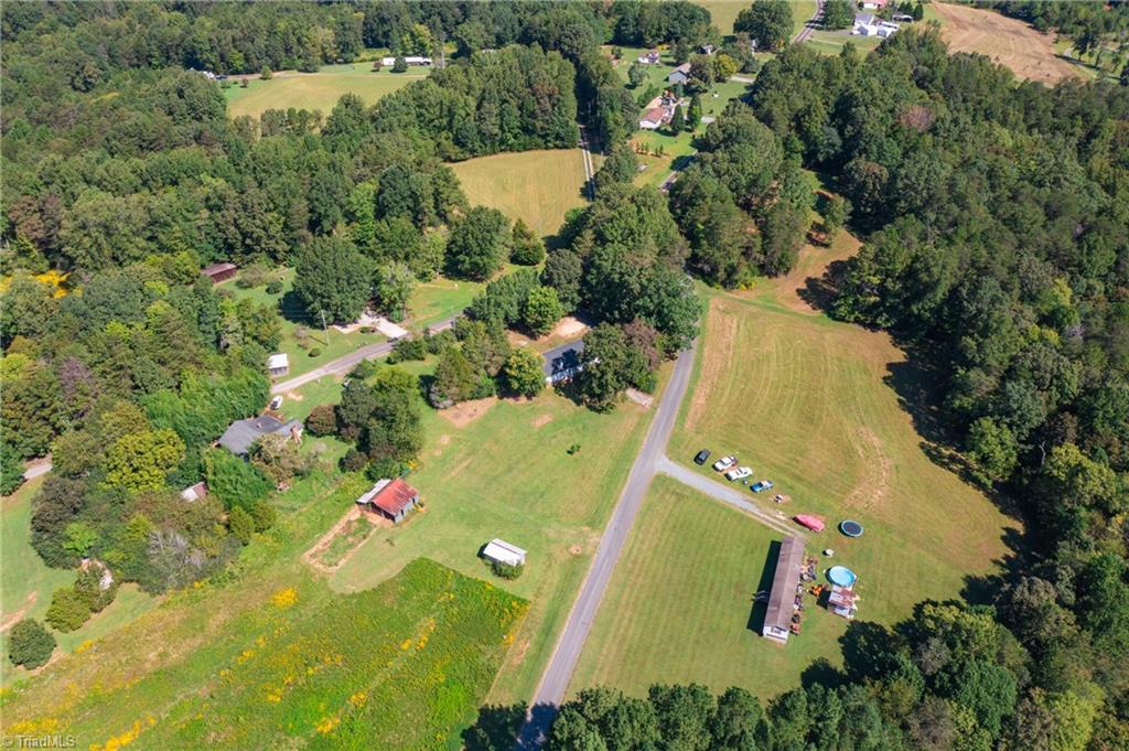 1637 Troy Joyce Road Madison, NC 27025 - Photo 35 of 43