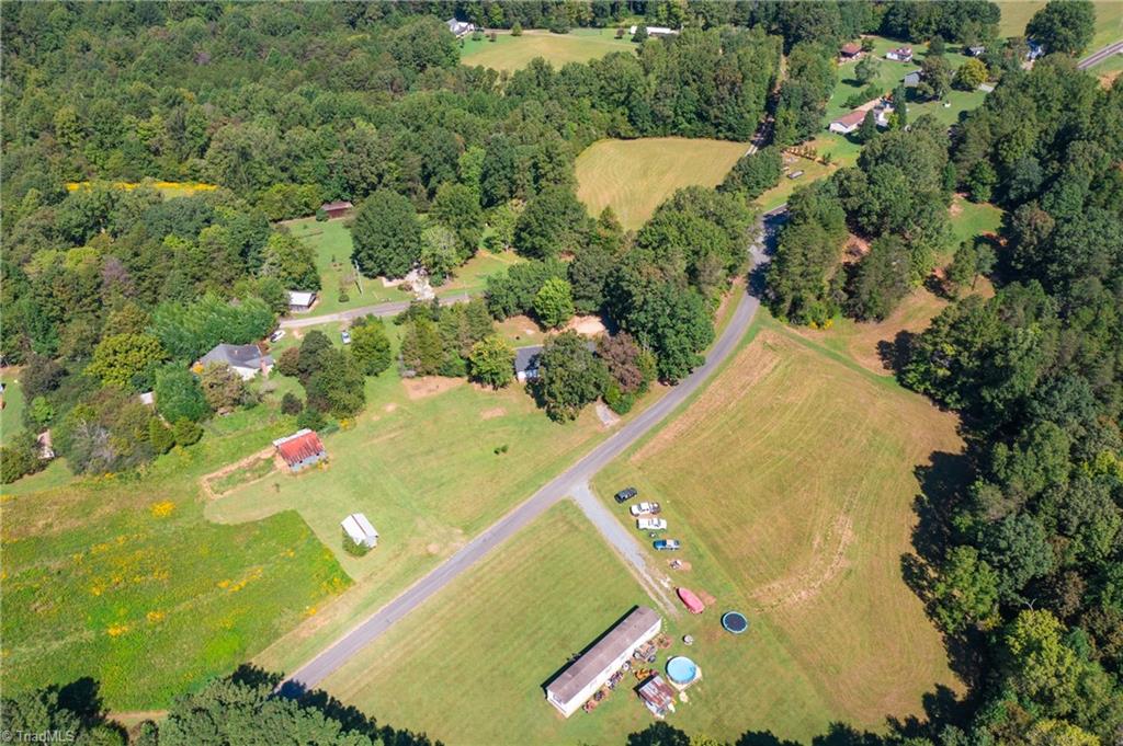 1637 Troy Joyce Road Madison, NC 27025 - Photo 36 of 43