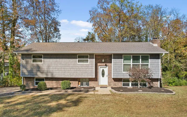 $380,000 | 1004 Brynhill Lane, Chattanooga, TN 37415