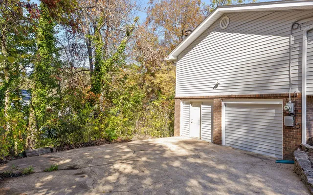 $380,000 | 1004 Brynhill Lane, Chattanooga, TN 37415