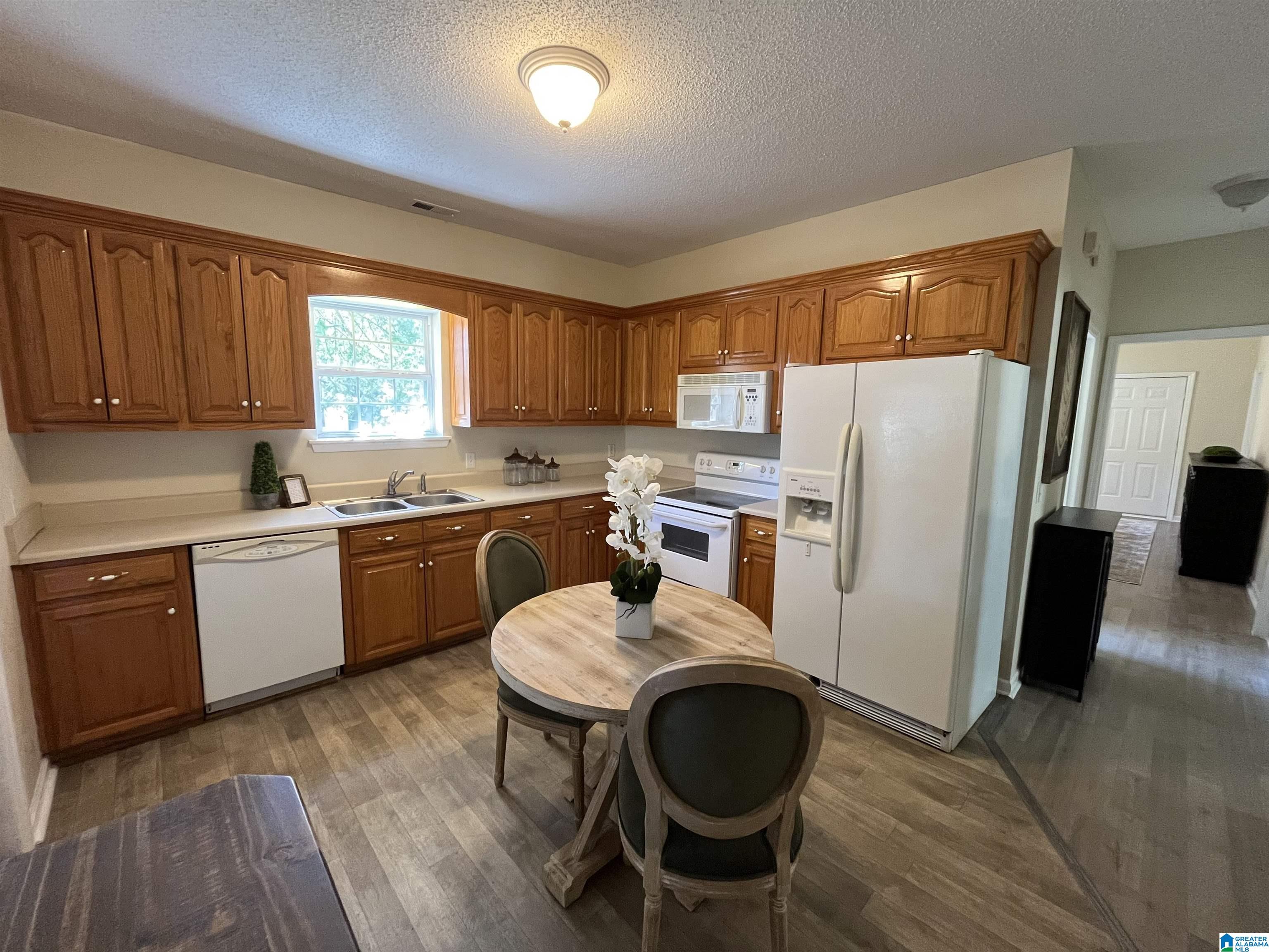 418 Riddle Avenue Piedmont, AL 36272 - Photo 8 of 29