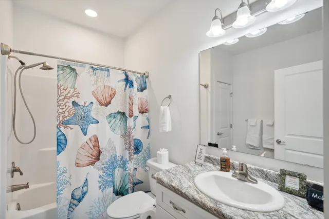 $1,325,000 | 31 9th Street West, Folly Beach, SC 29439