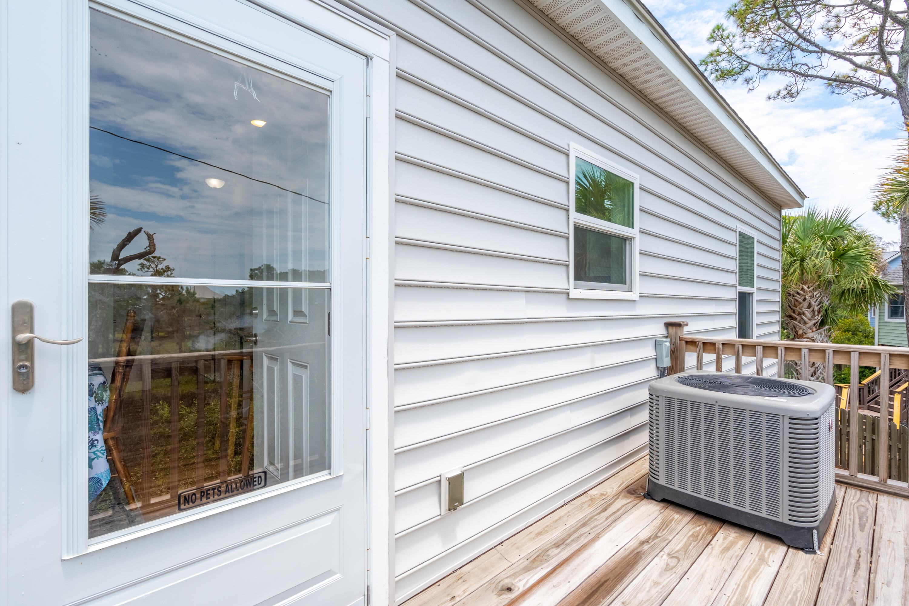 31 9th Street West Folly Beach, SC 29439 - Photo 32 of 46 31W9thSt-KeenEyeMarketing-040