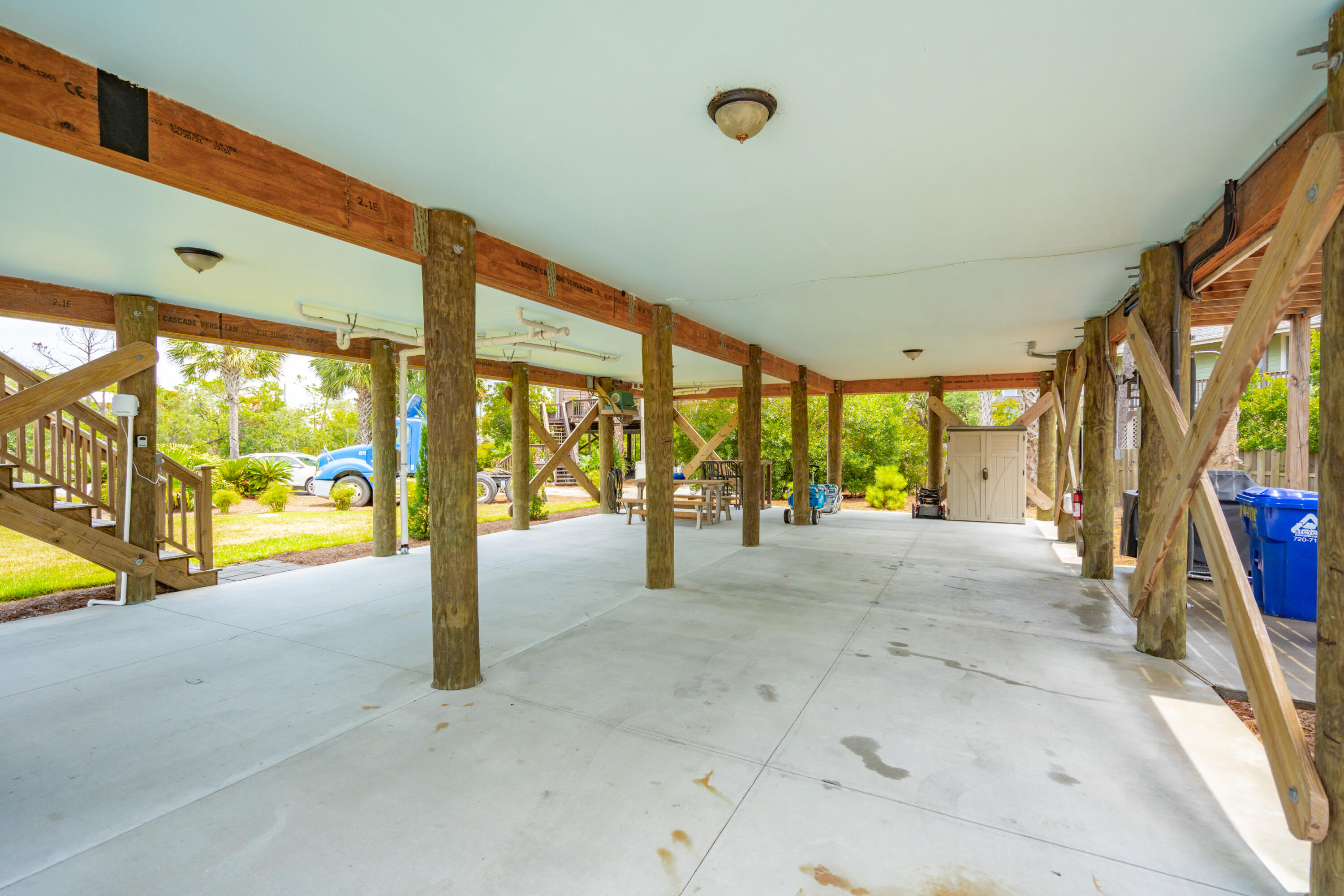 31 9th Street West Folly Beach, SC 29439 - Photo 36 of 46 31W9thSt-KeenEyeMarketing-044