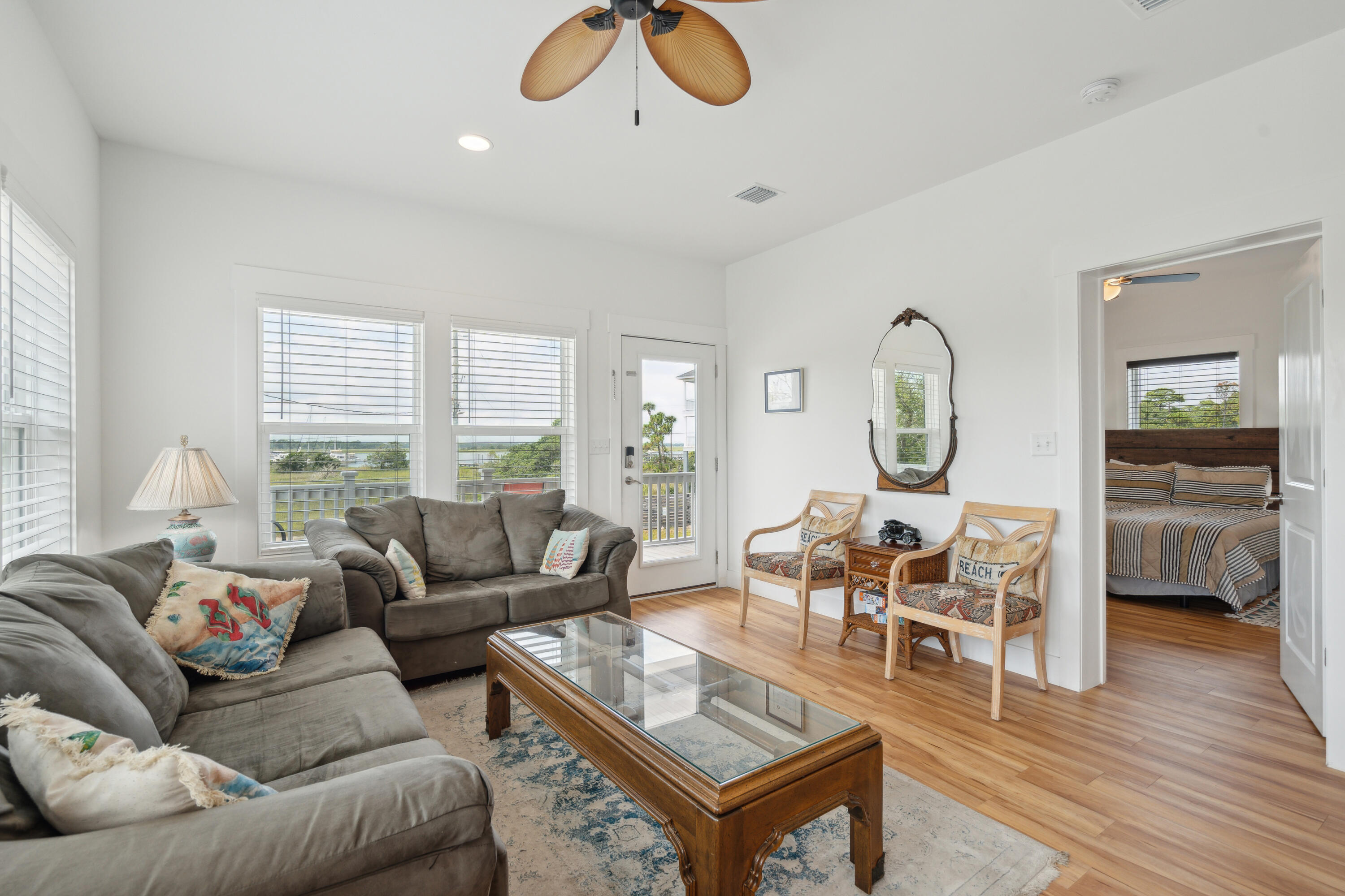 31 9th Street West Folly Beach, SC 29439 - Photo 10 of 46 31W9thSt-KeenEyeMarketing-013