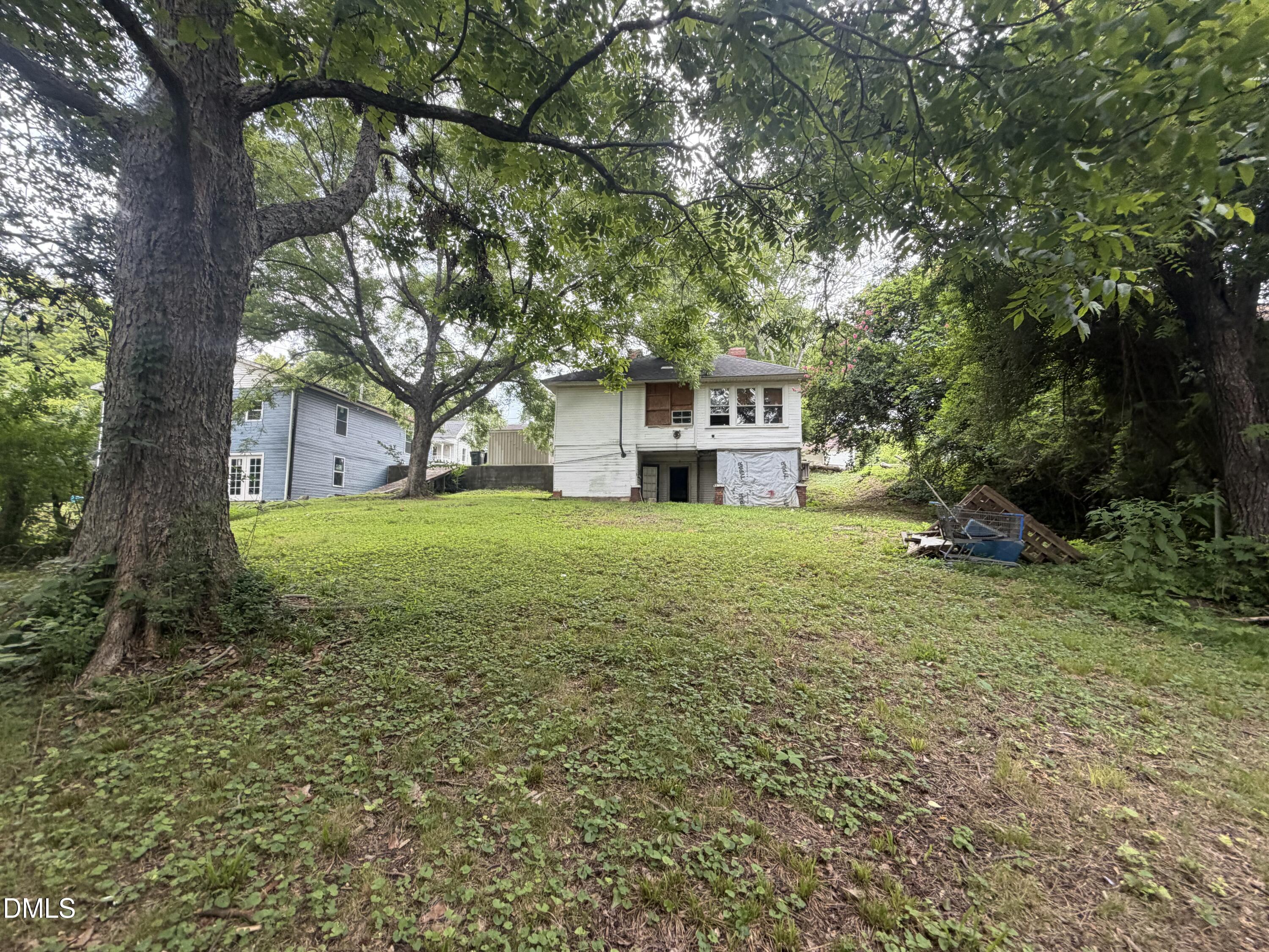 106 North 17th Street Erwin, NC 28339 - Photo 6 of 11 IMG_6539 2