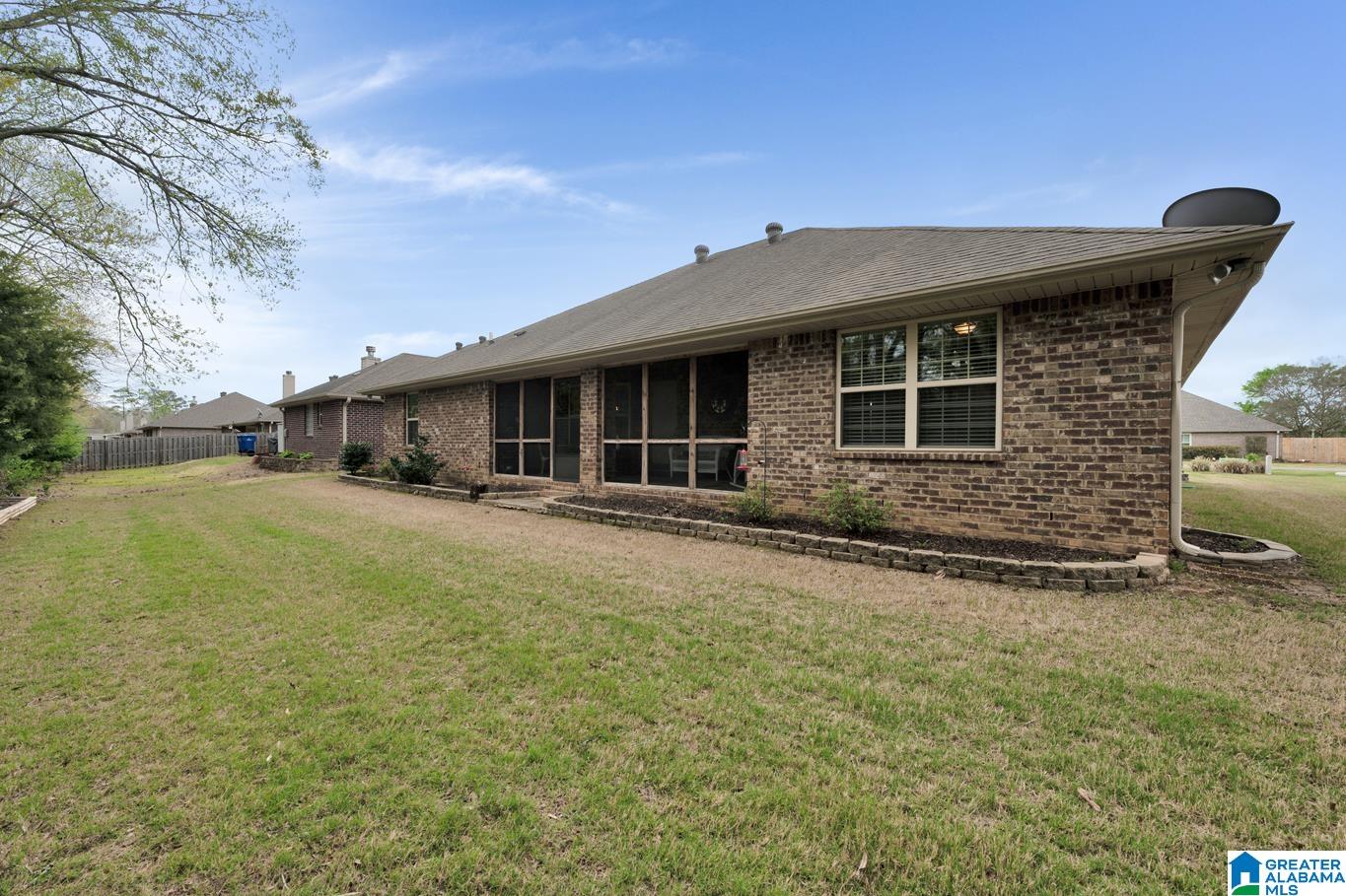 137 Golden Meadows Drive Alabaster, AL 35007 - Photo 7 of 33