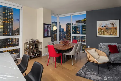 $1,299,950 | 121 Stewart Street, Unit 2501, Seattle, WA 98101