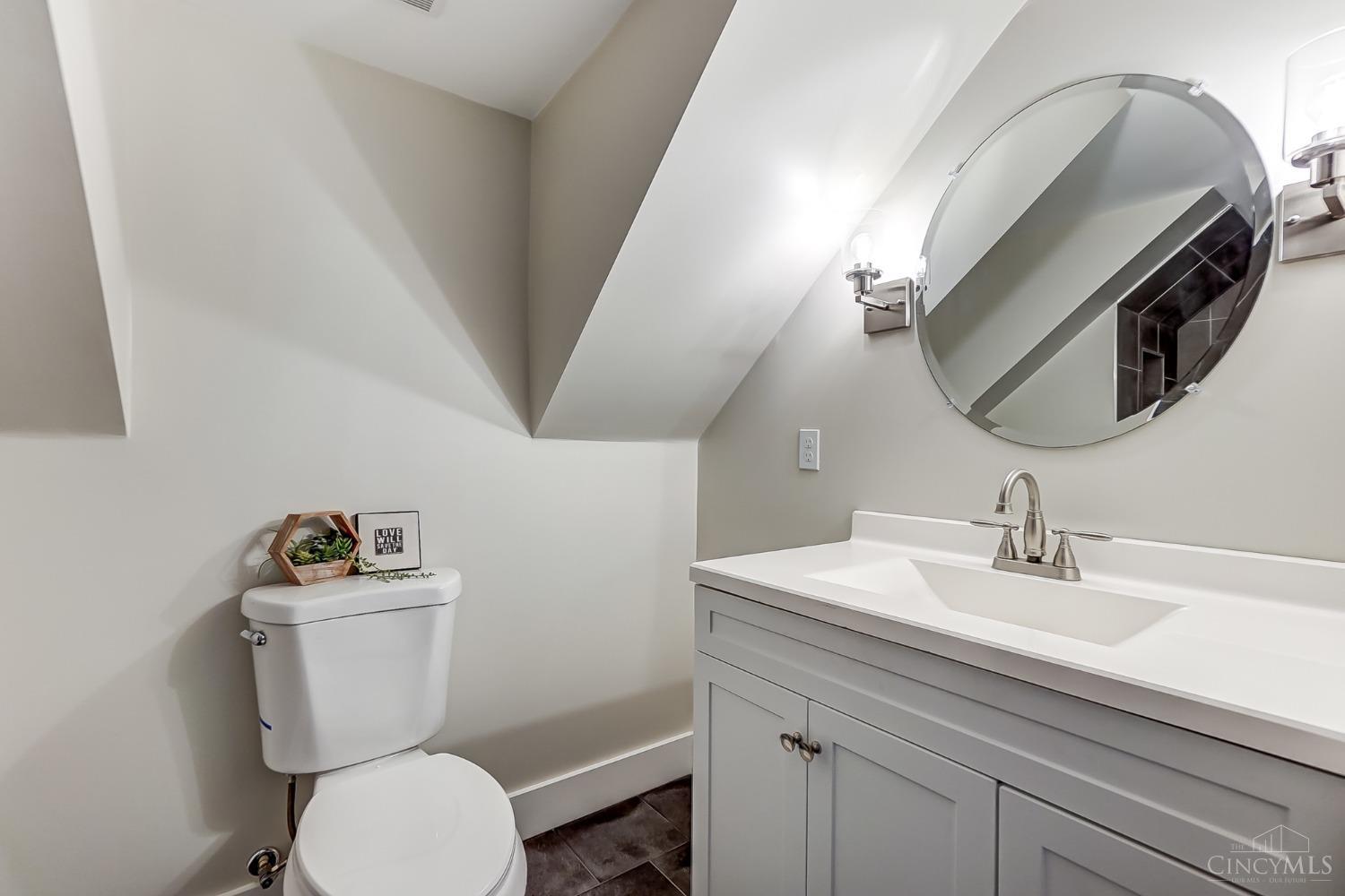 1628 Quebec Road Cincinnati, OH 45205 - Photo 25 of 35