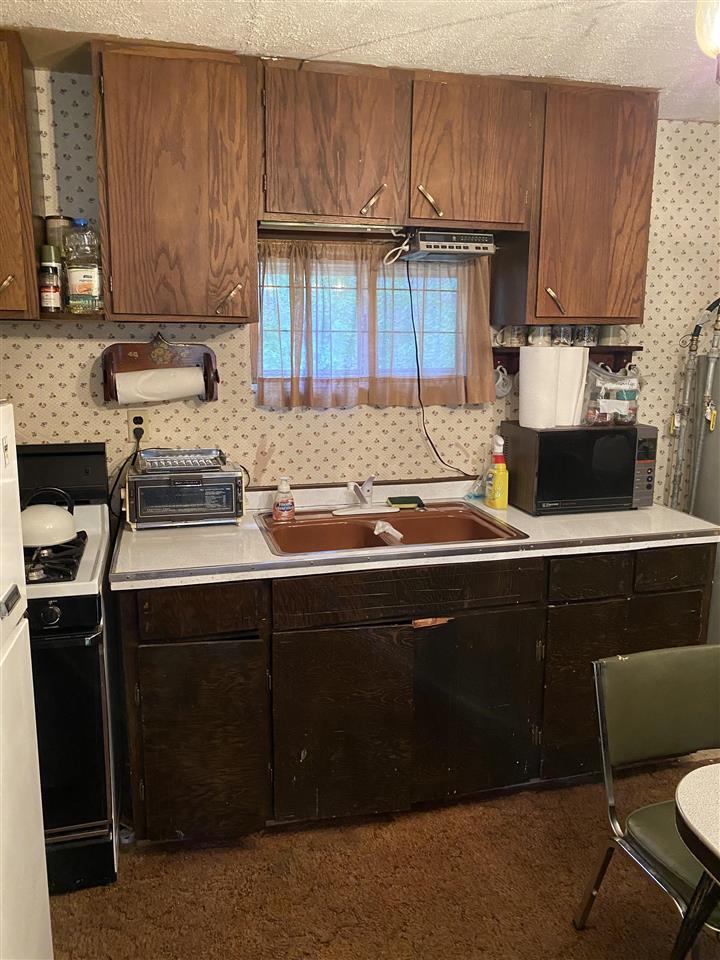 1392 Aller Road Northeast Kalkaska, MI 49646 - Photo 11 of 18 1891630-10.JPG