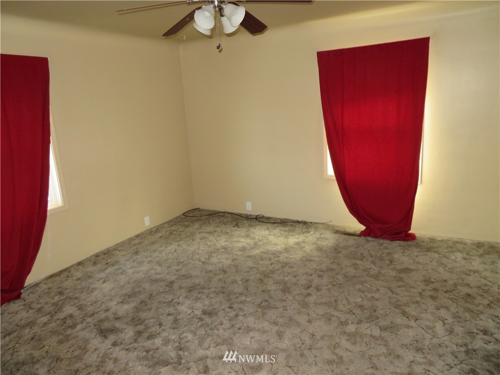 205 South Adams Street Ritzville, WA 99169 - Photo 12 of 21