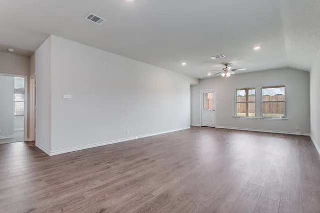 $2,495 | 21042 Gravel Keep, San Antonio, TX 78266