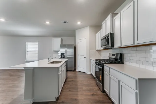 $2,495 | 21042 Gravel Keep, San Antonio, TX 78266