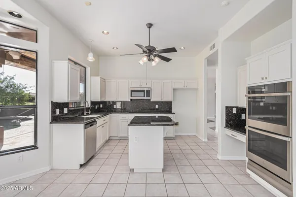 $799,950 | 4237 North Recker Road, Mesa, AZ 85215