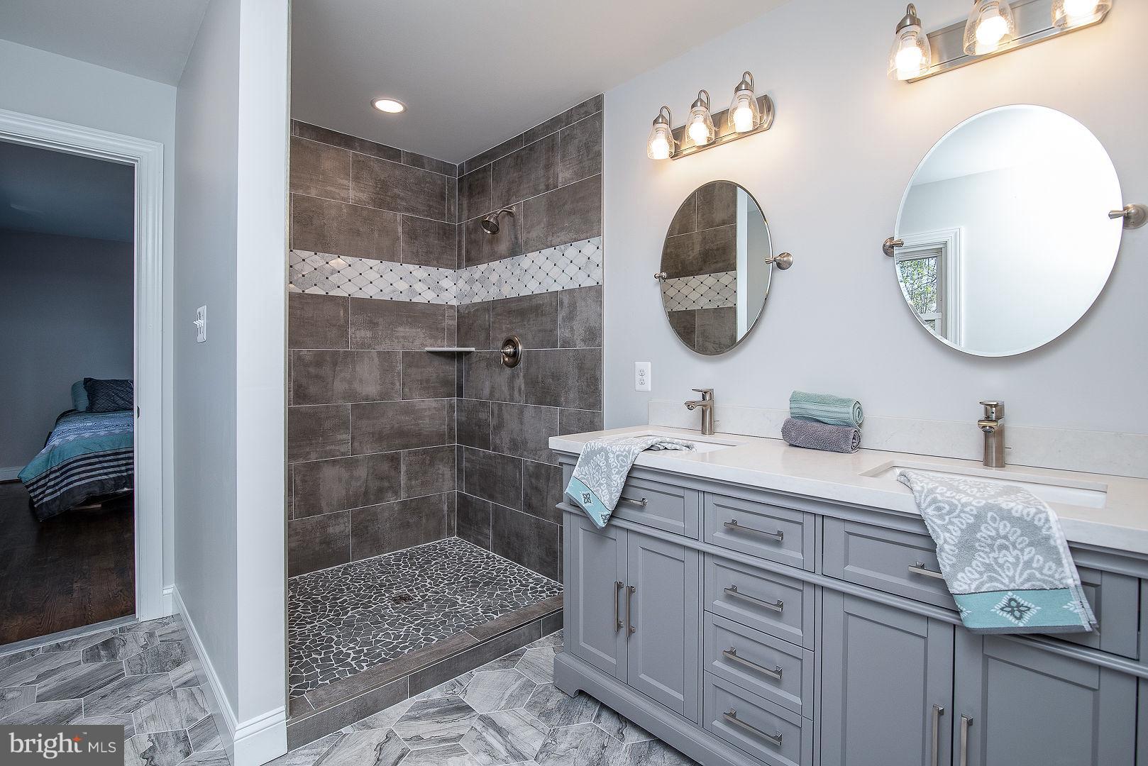 5122 Waterford Road Rixeyville, VA 22737 - Photo 23 of 30 Luxury Master Bath