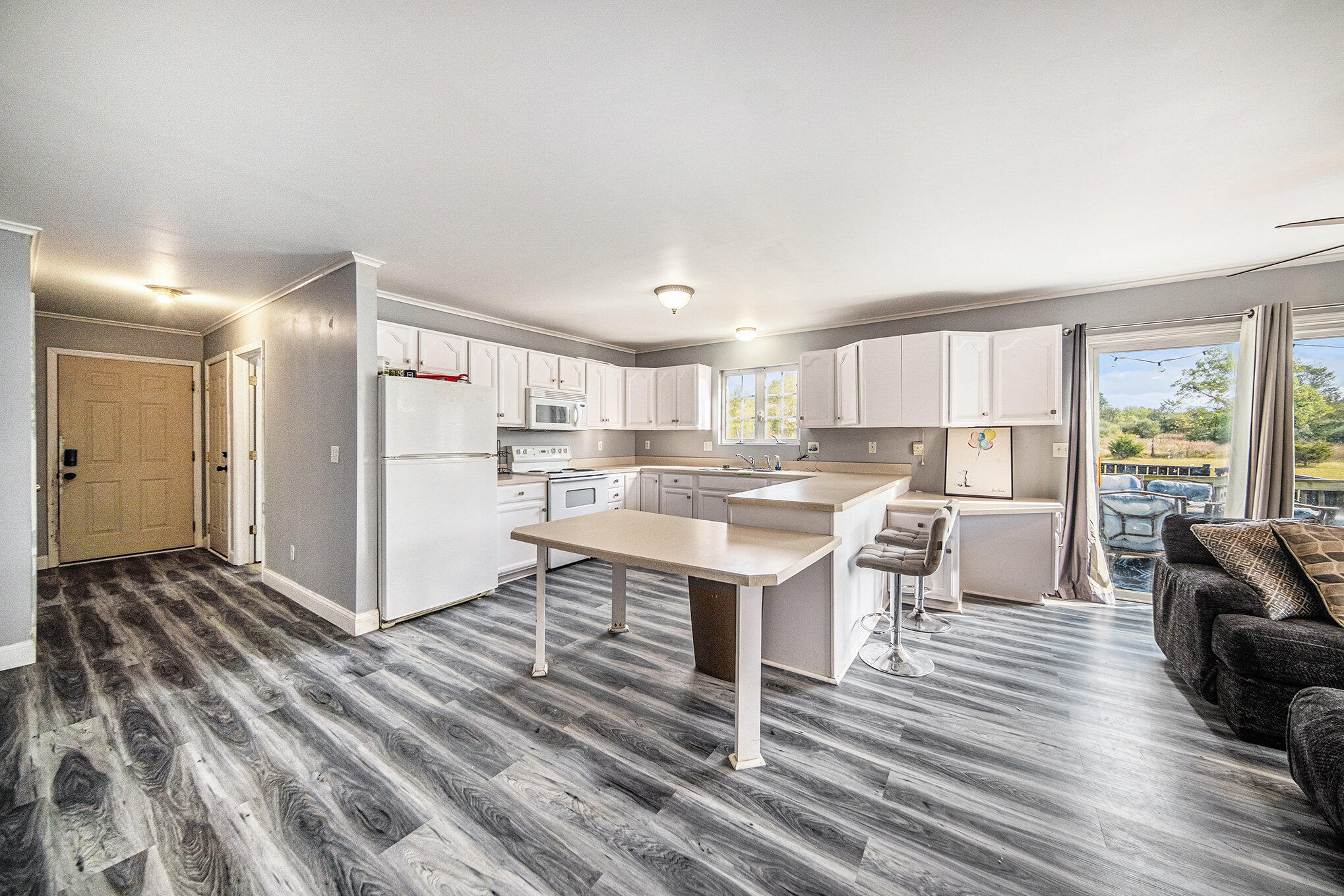 10497 South Jackson Road Cement City, MI 49233 - Photo 6 of 49 013_sbp_106_908