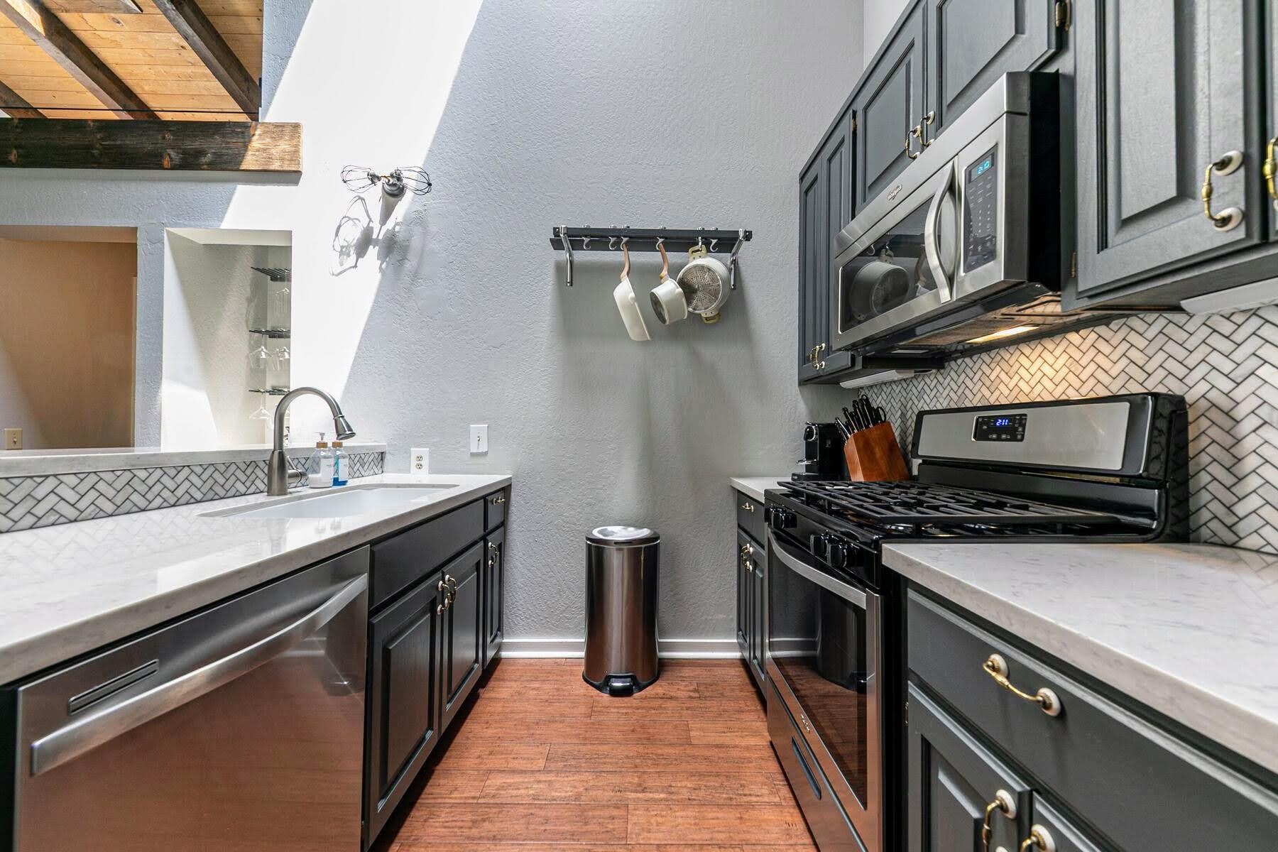 227 Olympic Vly Road, Unit 5 Olympic Valley, CA 96146 - Photo 10 of 28 Gallery Image 10