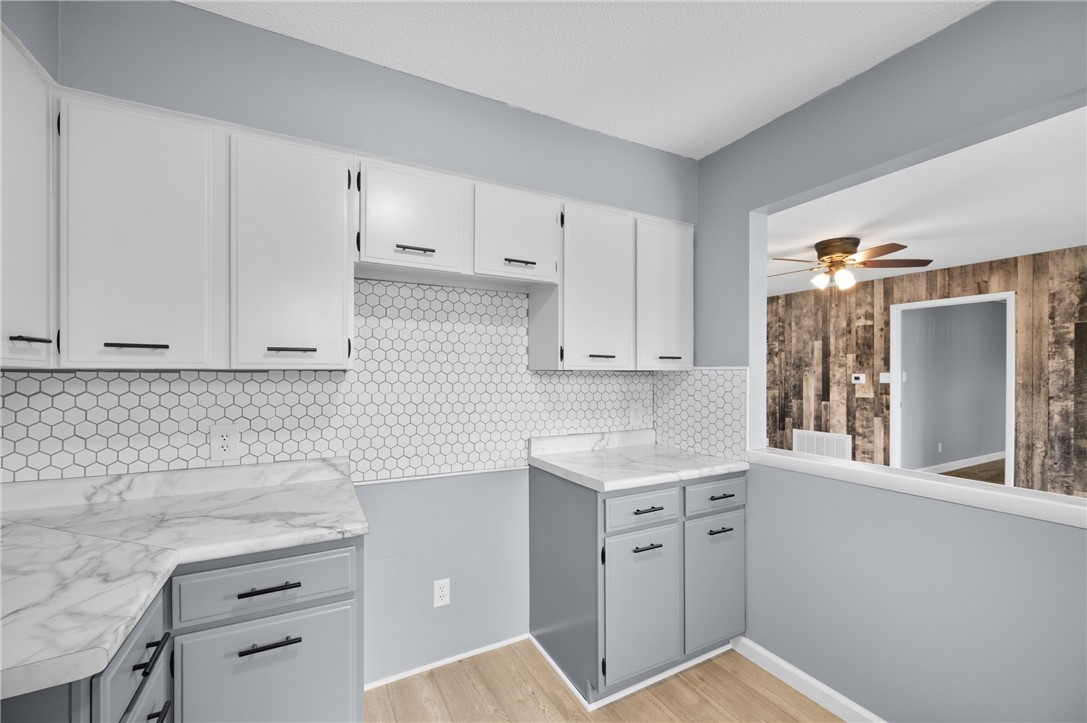 607 South Walnut Street Georgetown, IL 61846 - Photo 9 of 29