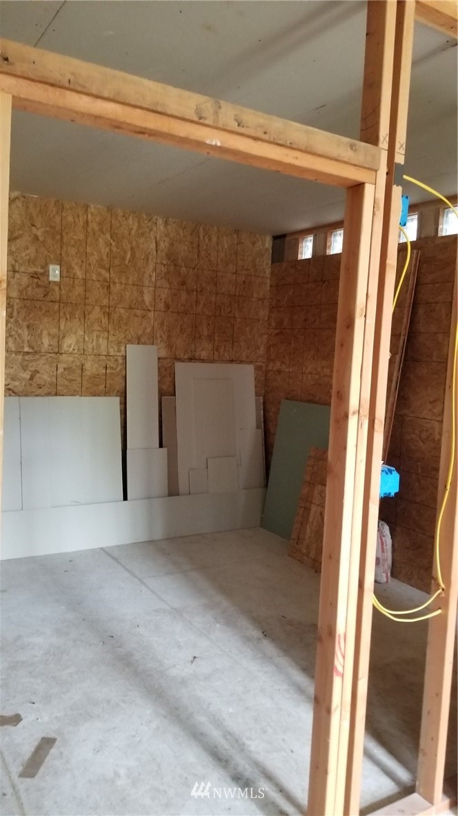 3272 Blue Mountain Road Port Angeles, WA 98362 - Photo 10 of 15 Gallery Image 10