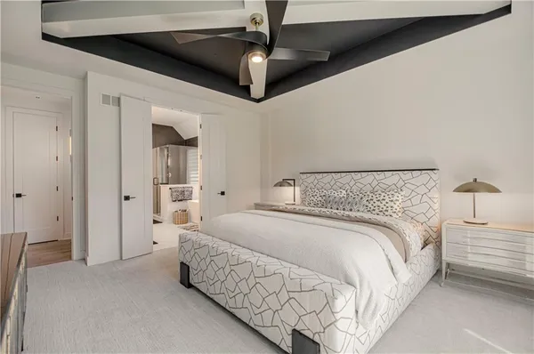 $1,150,000 | 10313 West 151st Place, Overland Park, KS 66221