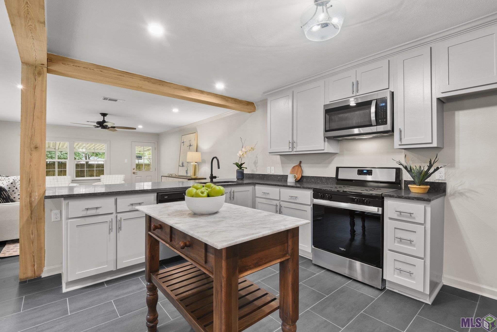 670 Finchley Avenue Baton Rouge, LA 70806 - Photo 7 of 31