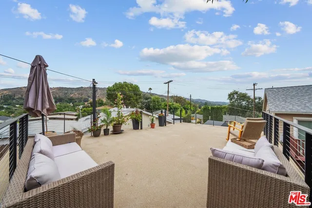 $2,395 | 2494 1/2 Loy Lane, Los Angeles, CA 90041