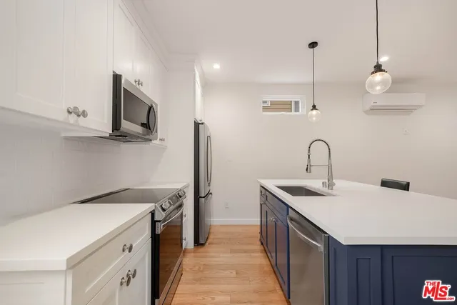 $2,395 | 2494 1/2 Loy Lane, Los Angeles, CA 90041