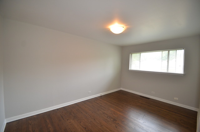 1430 Deerfield Road Deerfield, IL 60015 - Photo 11 of 19
