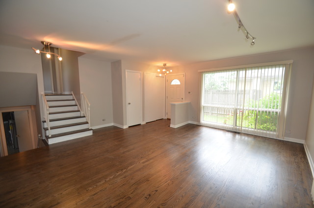 1430 Deerfield Road Deerfield, IL 60015 - Photo 4 of 19