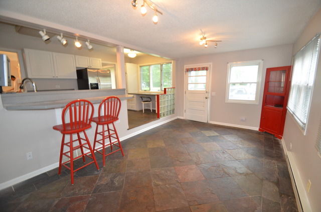 1430 Deerfield Road Deerfield, IL 60015 - Photo 7 of 19