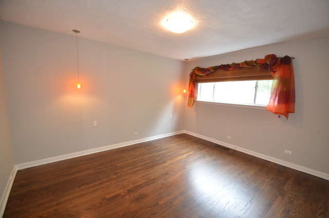 1430 Deerfield Road Deerfield, IL 60015 - Photo 9 of 19
