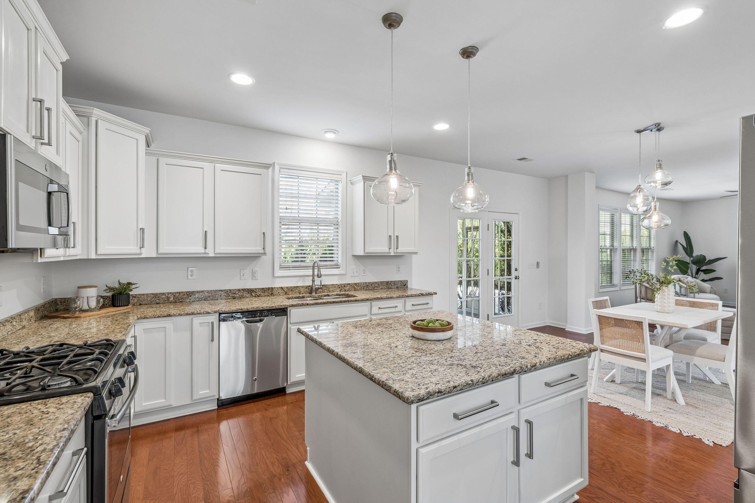 2254 Show Basket Way Mount Pleasant, SC 29466 - Photo 17 of 95 Kitchen