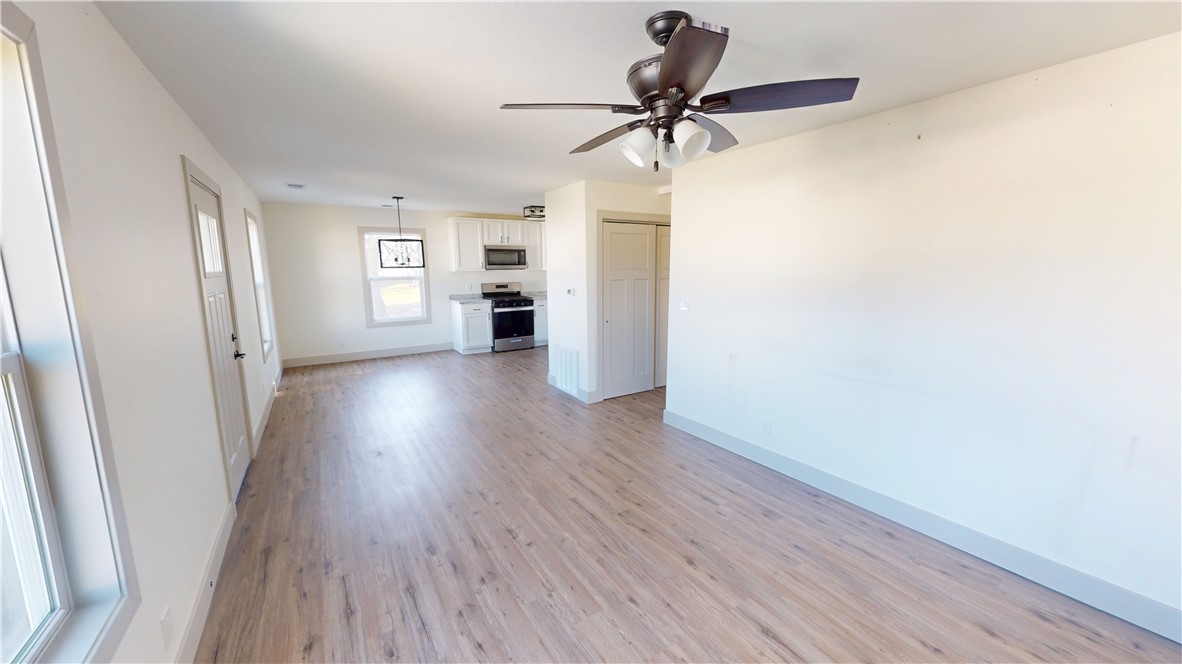206 Market Street Sidell, IL 61876 - Photo 3 of 14
