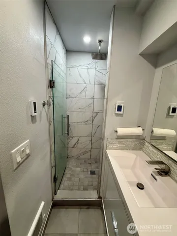 $640,000 | 217 Tacoma Boulevard South, Pacific, WA 98047