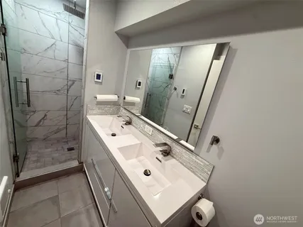 $640,000 | 217 Tacoma Boulevard South, Pacific, WA 98047