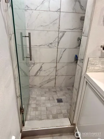 $640,000 | 217 Tacoma Boulevard South, Pacific, WA 98047