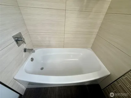 $640,000 | 217 Tacoma Boulevard South, Pacific, WA 98047