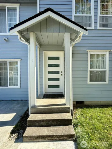 $640,000 | 217 Tacoma Boulevard South, Pacific, WA 98047