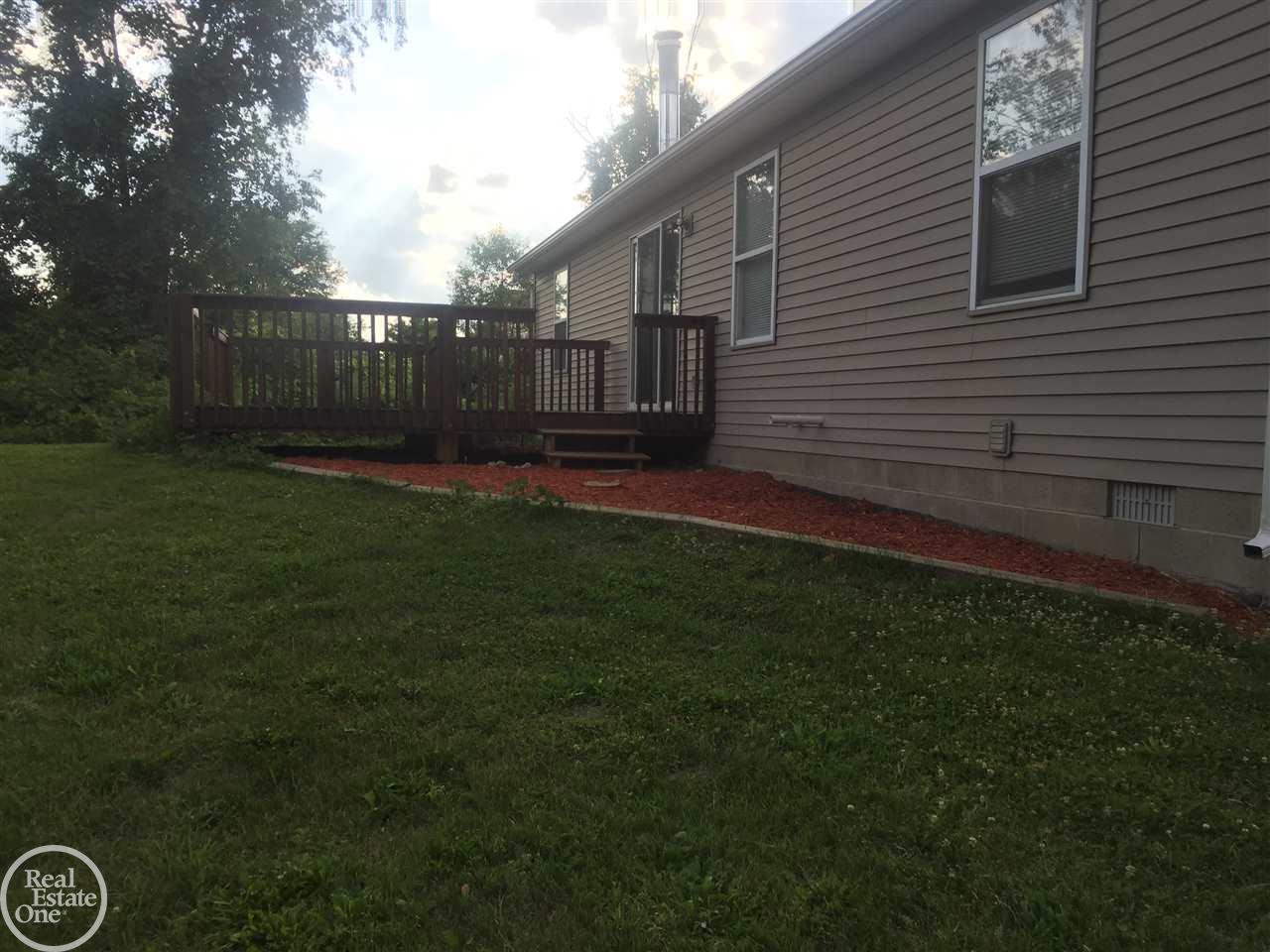 4090 East Wellman Line Road Jeddo, MI 48032 - Photo 6 of 23 31297672-5.JPG