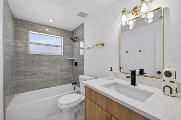 $384,900 | 5931 82nd Avenue North, Pinellas Park, FL 33781