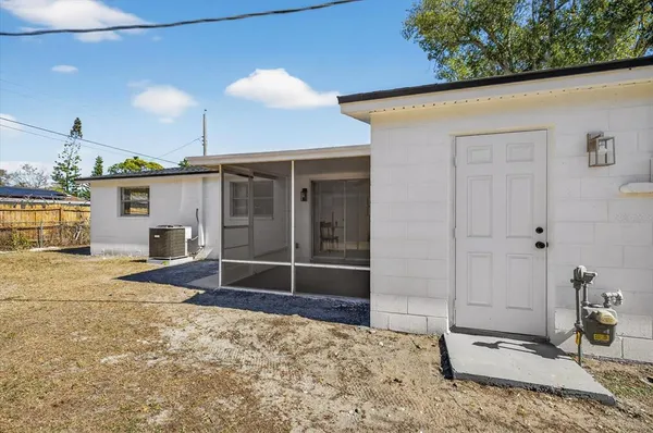 $384,900 | 5931 82nd Avenue North, Pinellas Park, FL 33781