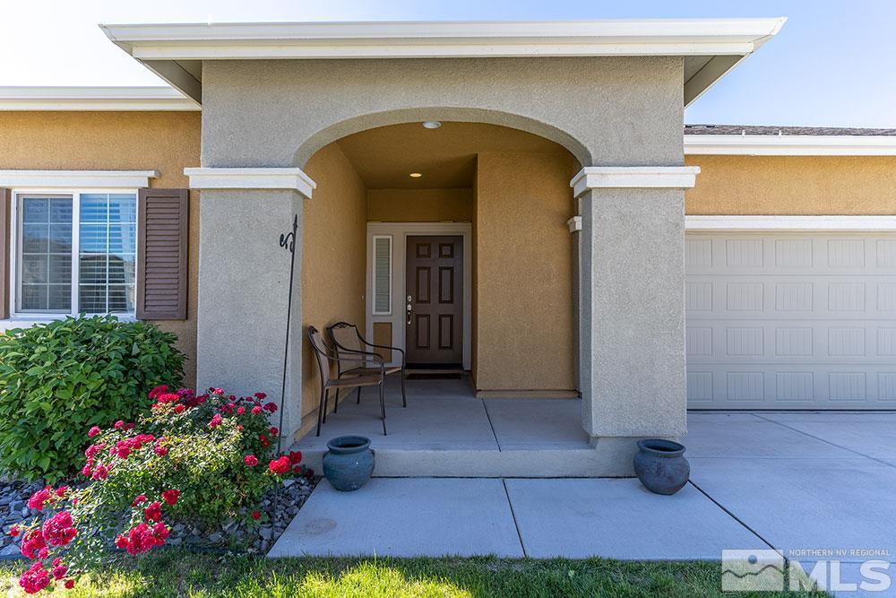 14315 Murdoch Drive Reno, NV 89506 - Photo 2 of 25 Photo 2