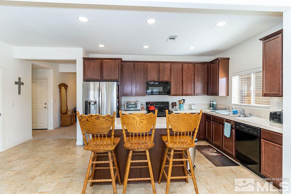 14315 Murdoch Drive Reno, NV 89506 - Photo 8 of 25 Photo 8