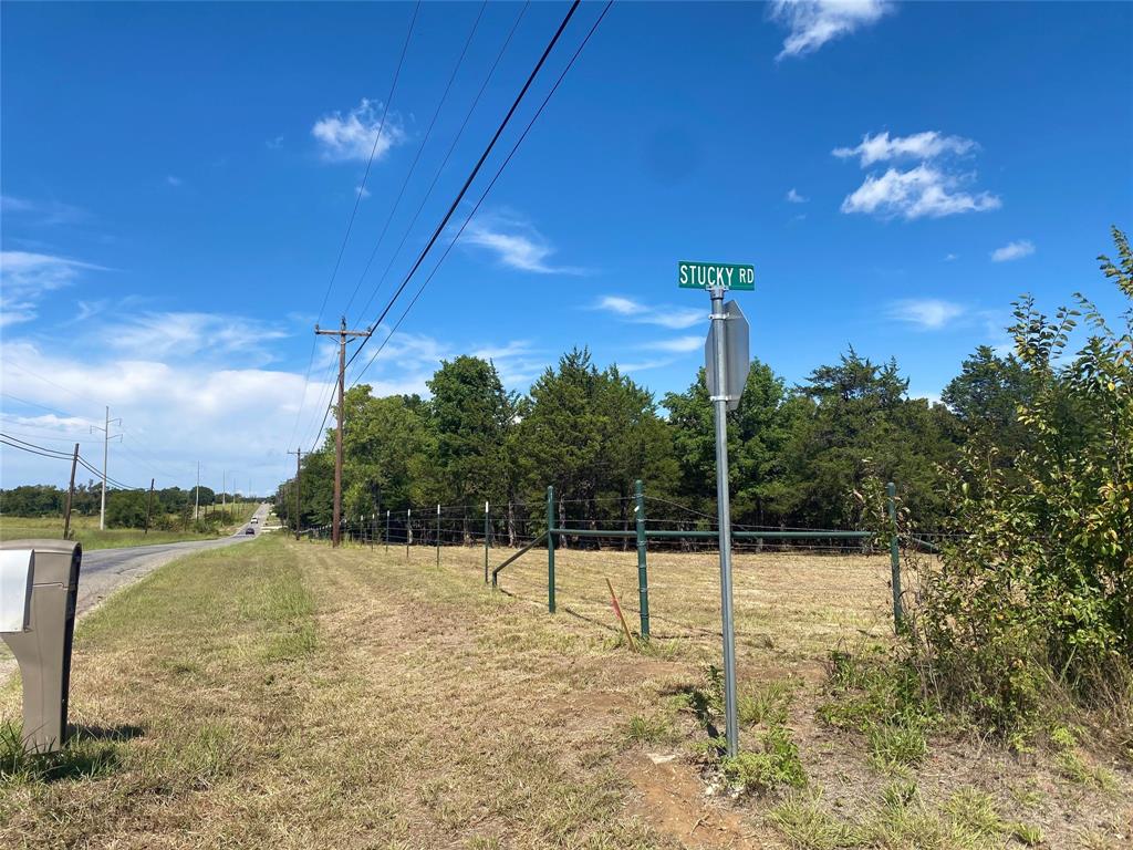 1648 Gordonville Road Gordonville, TX 76245 - Photo 16 of 18 a view of a tennis court