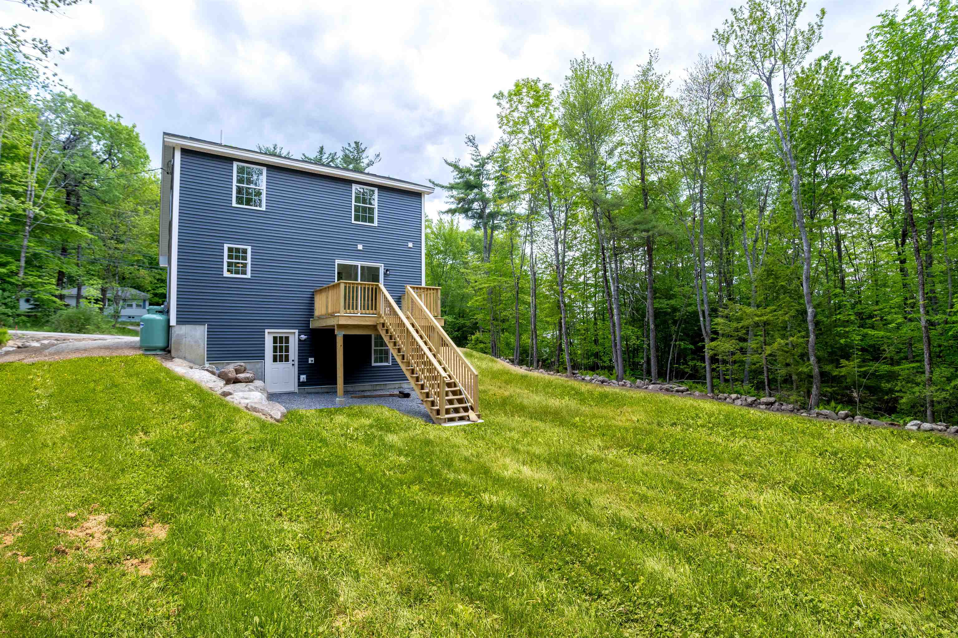 30 Alton Shores Road Alton, NH 03810 - Photo 3 of 21
