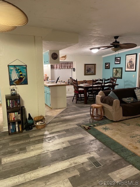 130 H H Burch Road Oak Hill, FL 32759 - Photo 18 of 24 a living room with furniture