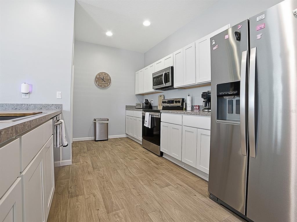 3319 Rohan Road Oxford, FL 34484 - Photo 18 of 38