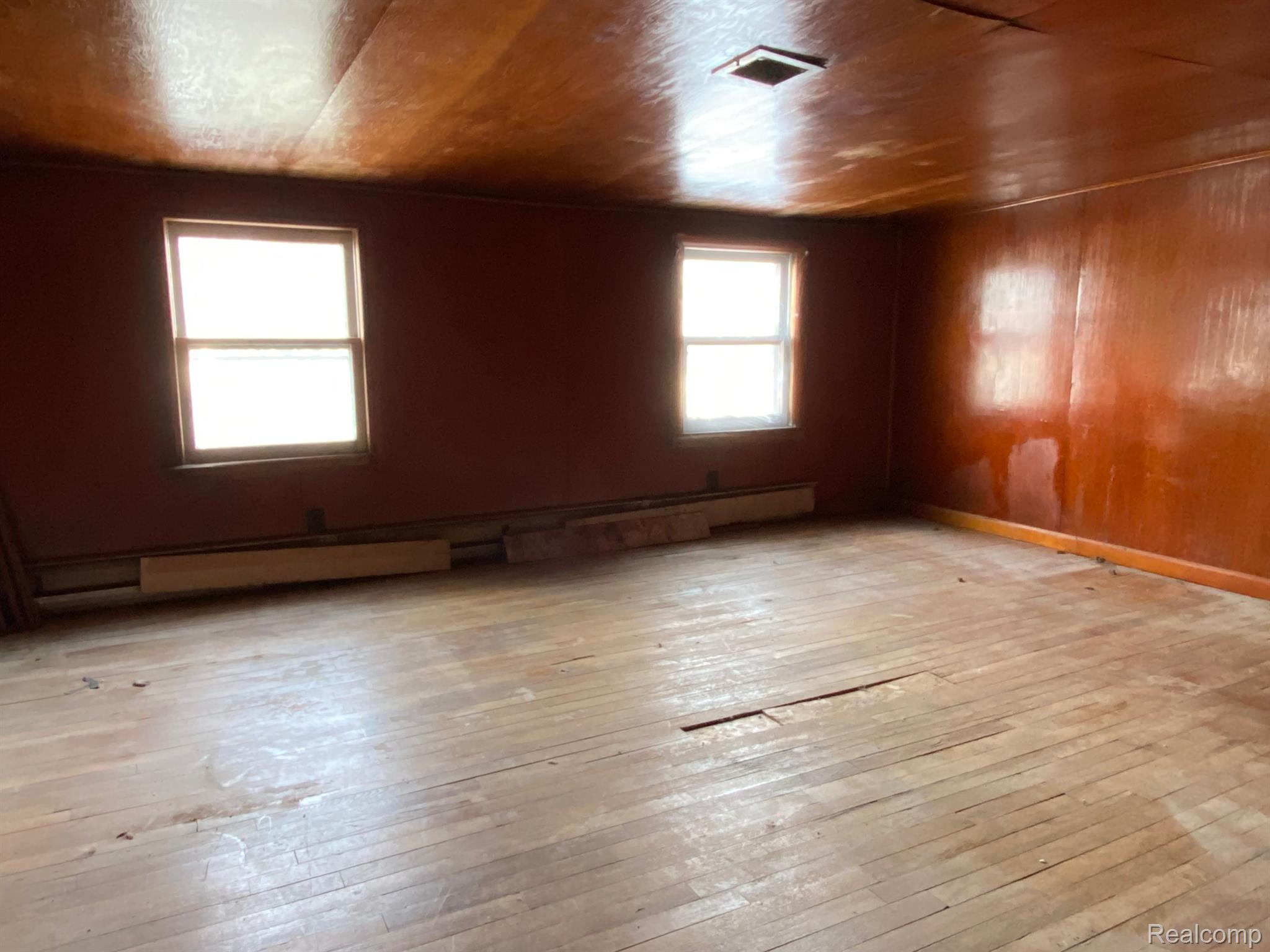 18410 21 Mile Road Macomb, MI 48044 - Photo 11 of 17 Gallery Image 11